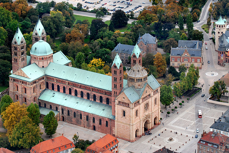 File:11 Kaiserdom aus dem Ballon - Klaus Landry 2007.jpg